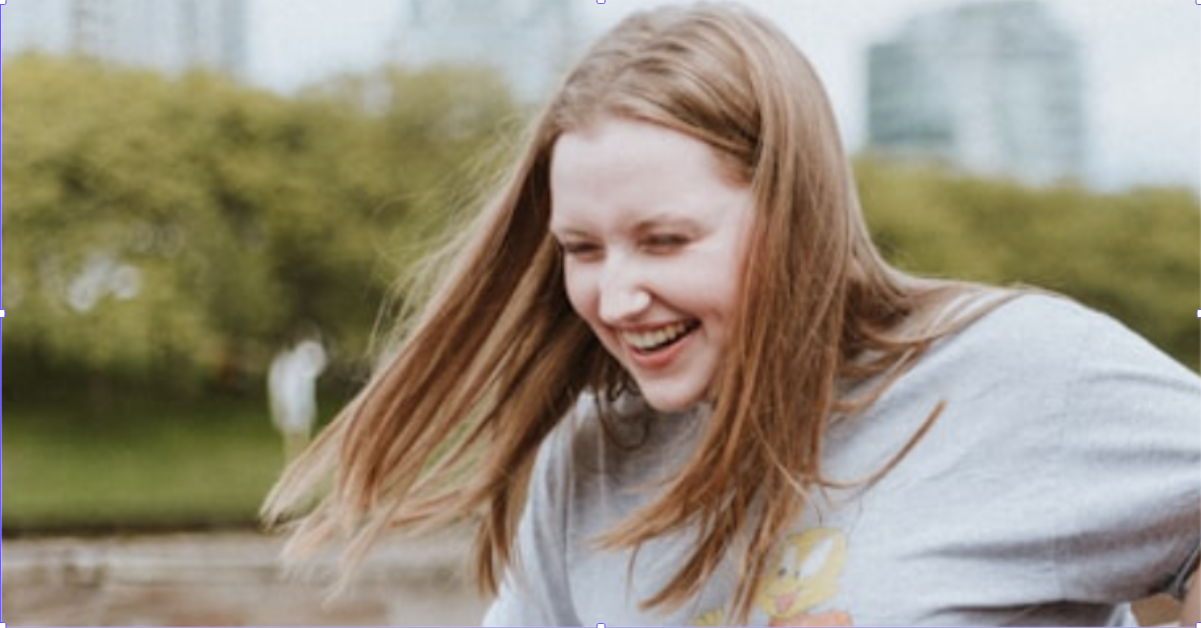 Auto focus people head left
