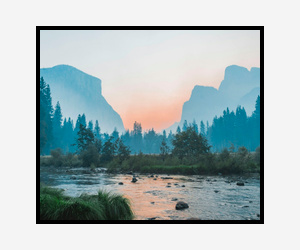 4 px black frame